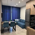 Apartment Dreams *
